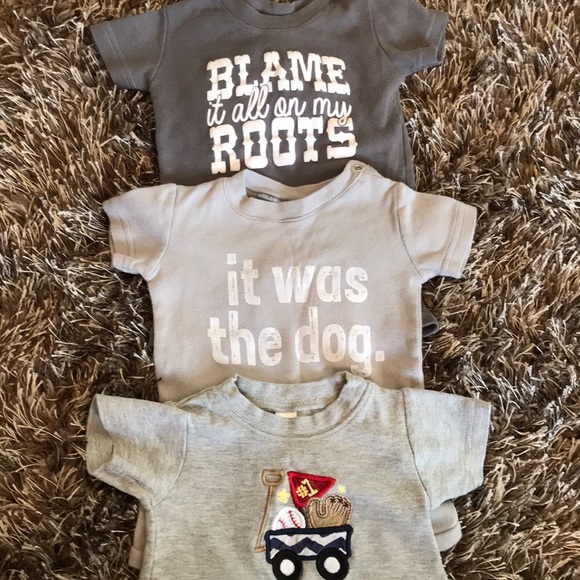 14 Items •Baby Boy Graphic Tees• 3-6 months - Picture 4 of 8